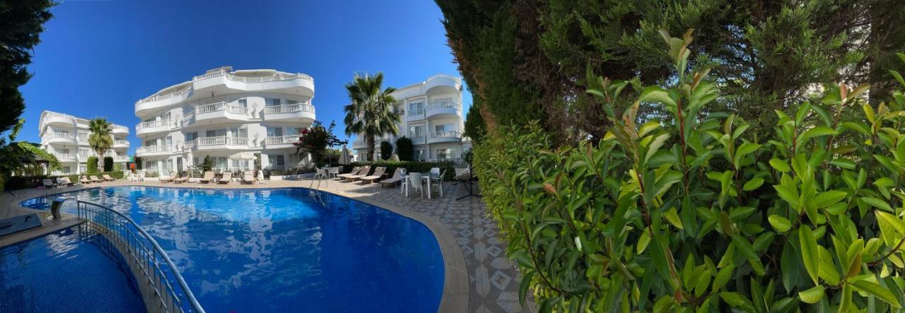 Apartament Belka Golf Poolside Apt1