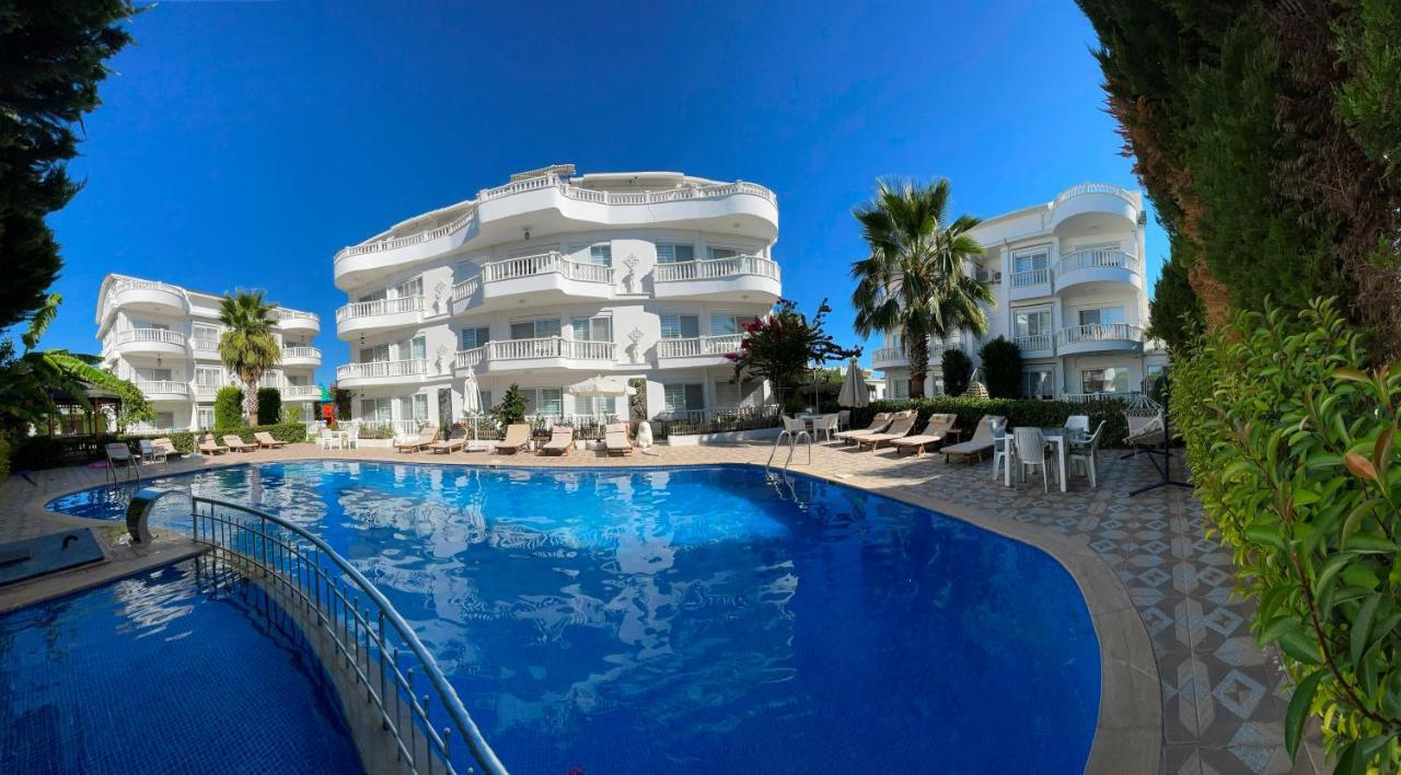 Belka Golf Poolside Apt1 Apartament